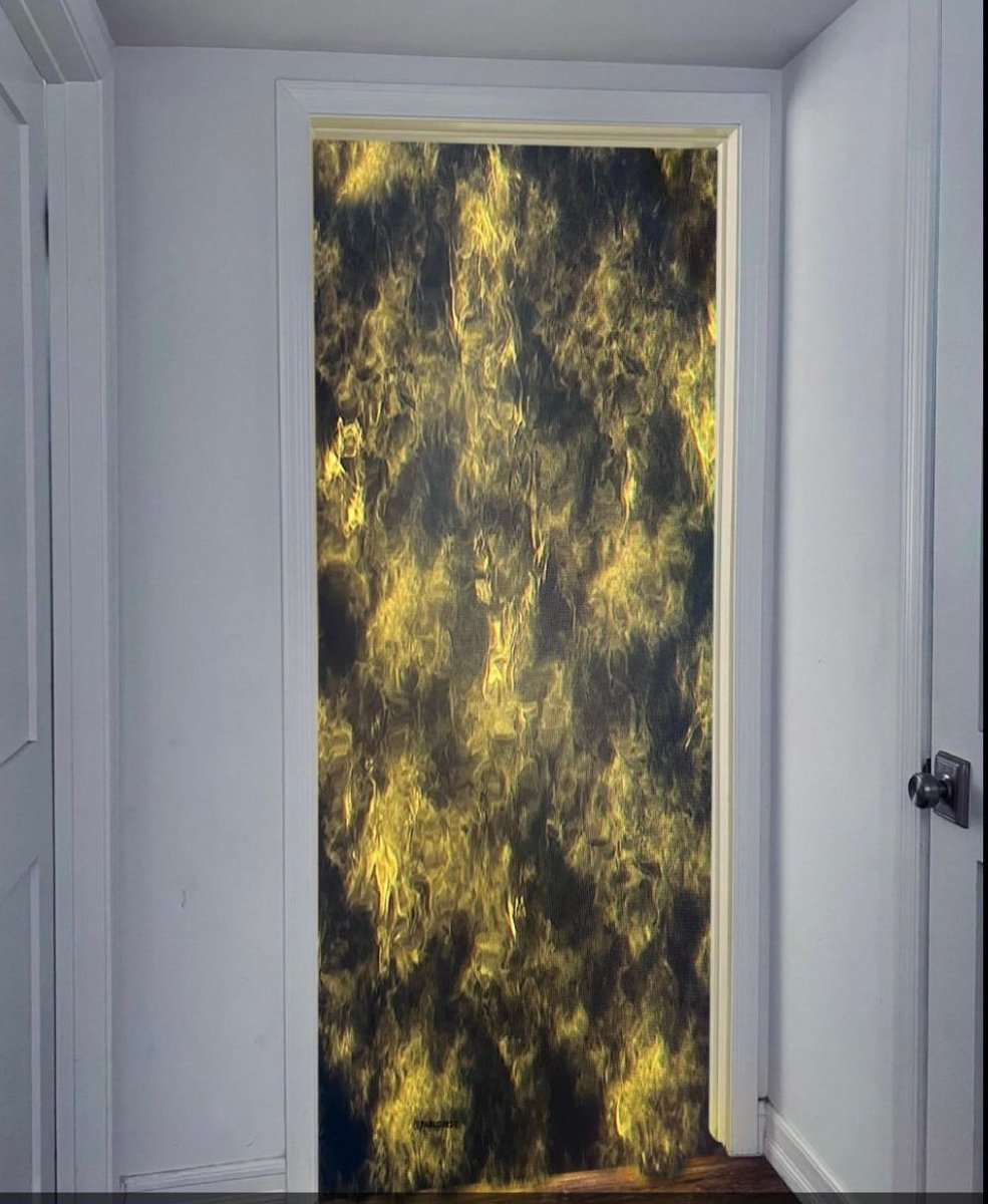 MakeSouls's tweet image. tarnished guy who hasn't left the house since purchasing the game