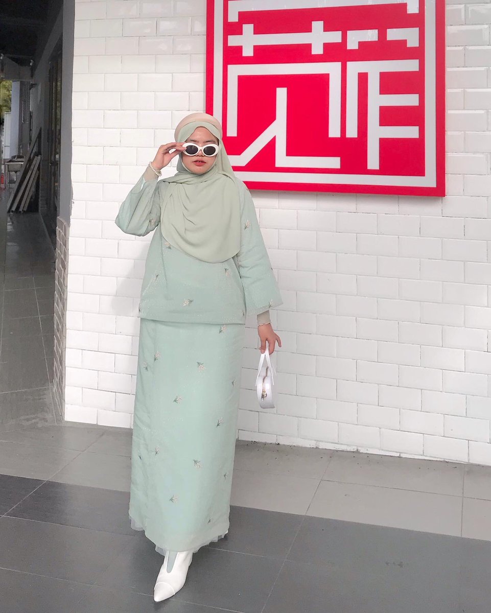 Nak pakai spect ke tak 🤣