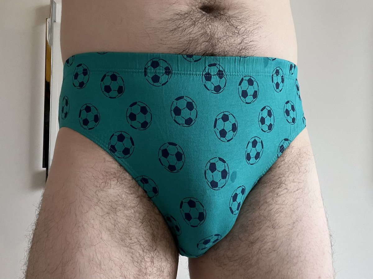 briefguy78's tweet photo. ⚽️⚽️⚽️⚽️⚽️⚽️
Love these briefs https://t.co/a8DtXMF7NV