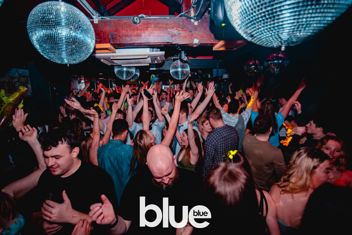 Celebrating a birthday? Then bring your ID for free bubbly tomorrow night. 🍾

 #BlueandBlue