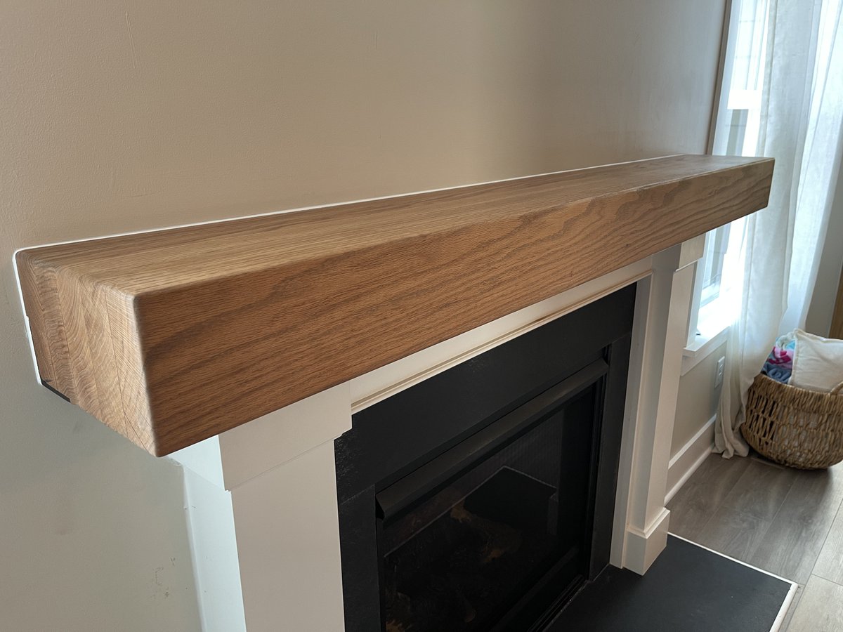 OakCity_Customs's tweet photo. Butcher block fireplace mantle.
#mantle
#farmhousestyle
#rusticfeel https://t.co/EiCXzaOD6U