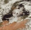 MeteoSE's tweet photo. 😲 Curiosa forma la que dibujan hoy las nubes frente a la costa del Sureste penínsular 👻

En las próximas horas volverá a aumentar la nubosidad y regresarán las lluvias que se prolongarán durante todo el día de mañana miércoles. https://t.co/EMm5qelB6Y