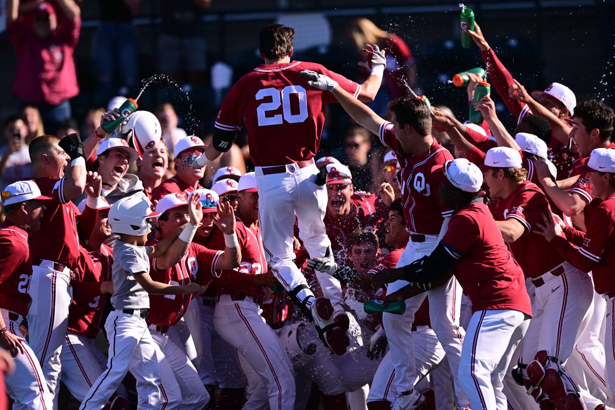 NCAABaseball's tweet photo. Vote for the #NCAABaseball Photo of the Week 📸

1⃣ @OU_Baseball JUMP ⬆️
2⃣ @UTRGVBaseball Celebrate 🎉
3⃣ @UKBaseball Superstitions 🧙‍♂️
4⃣ @TTU_Baseball Superman 🦸‍♂️ https://t.co/PKBXIoCTRL