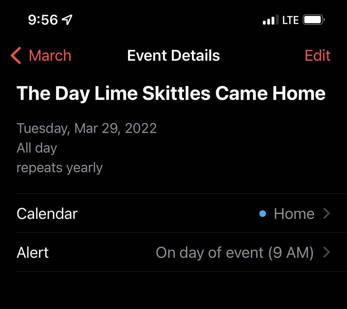 summergenetti's tweet photo. @Skittles how National Holidays are born. #limeskittles #weargreenforlimeskittles #nationallimeskittlesday #repeatsyearly https://t.co/4alUh1yZPB