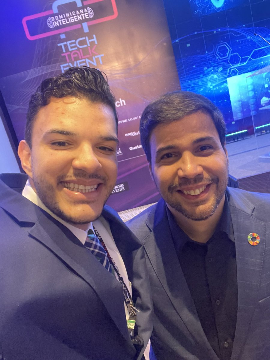 cpereztejada's tweet photo. Participando del #TechTalkEvent “Dominicana Inteligente” de la @mercadorevista #tech cc: @alopezvalerio @CamaraTIC_RD https://t.co/jBNWmnM7BJ