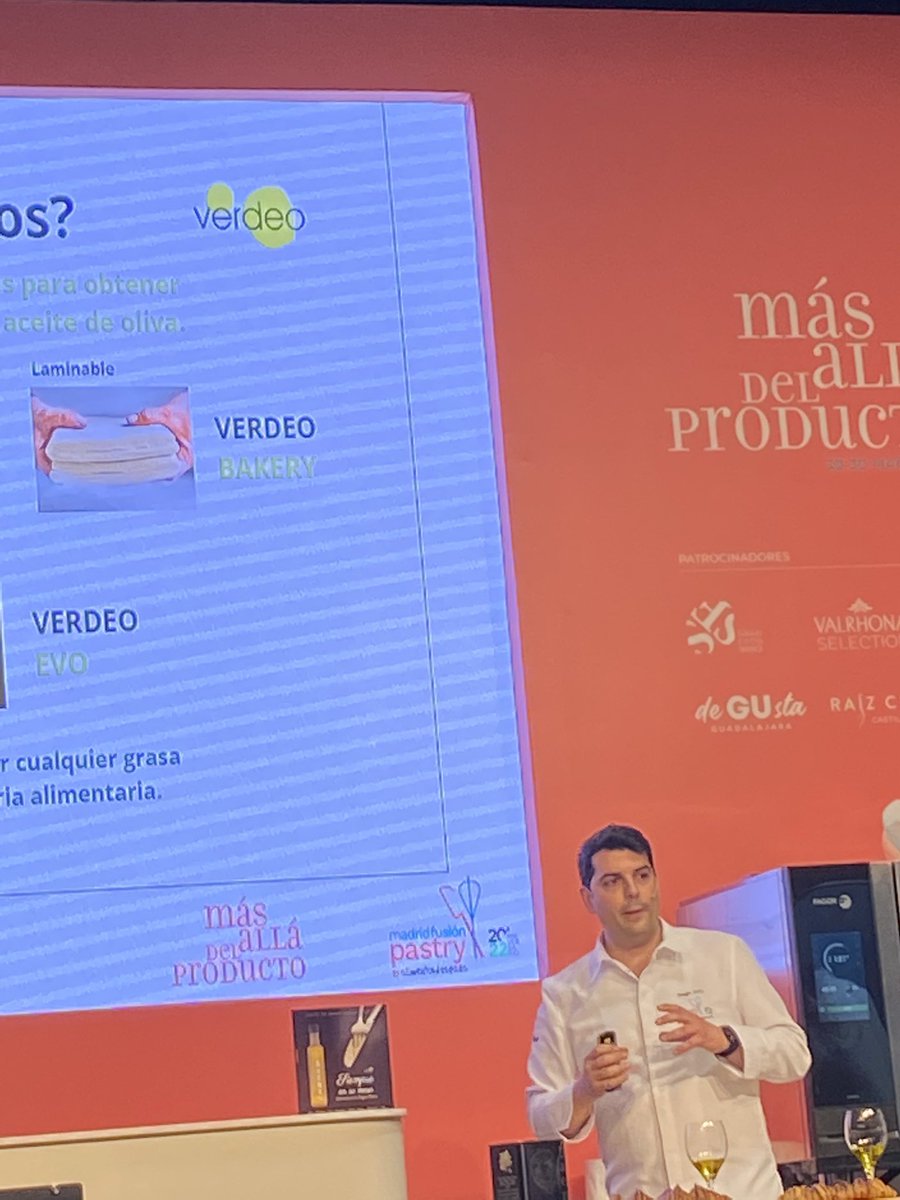 julioaudicanaar's tweet photo. @verdeo_official una nueva pastelería con alma mediterránea!! https://t.co/v2cScesbbo