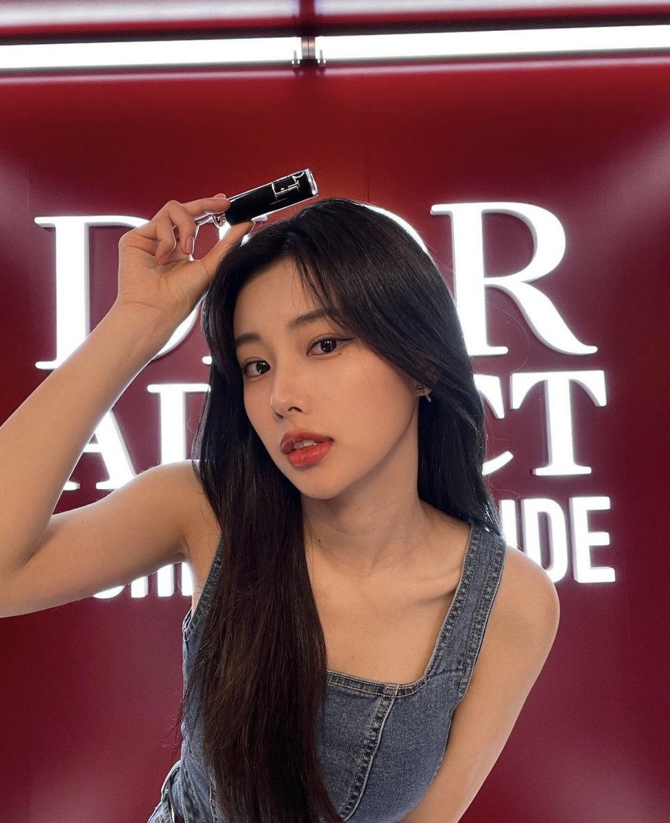 yuuu_Kpop's tweet image. カンミン目の保養すぎ
#MINJI #HYEWON