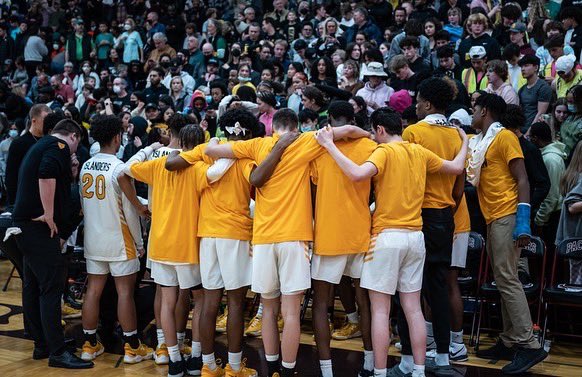 DeLaSalleMBB's tweet photo. Thank you to Victor Keller, who documented the entire season from behind the lens 📸
Victor’s shots have provided the team with amazing memories that was last a lifetime.
#IslanderFamily https://t.co/lFBEAx8RQS