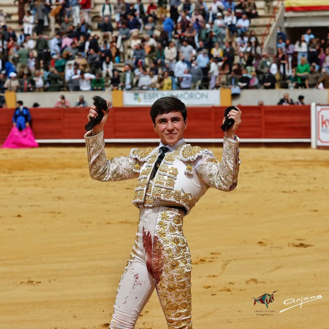 🔴 Córdoba 🔴
@MarcosLinares_p fue proclamado por el jurado, triunfador de la novillada de Morón, por lo que completará el cartel de la novillada de Córdoba junto a Daniel de la Fuente y <a href="/gonzalezecija_/">gonzalezecija</a> con novillos de Talavante.

#oportunidad #ilusion #futuro