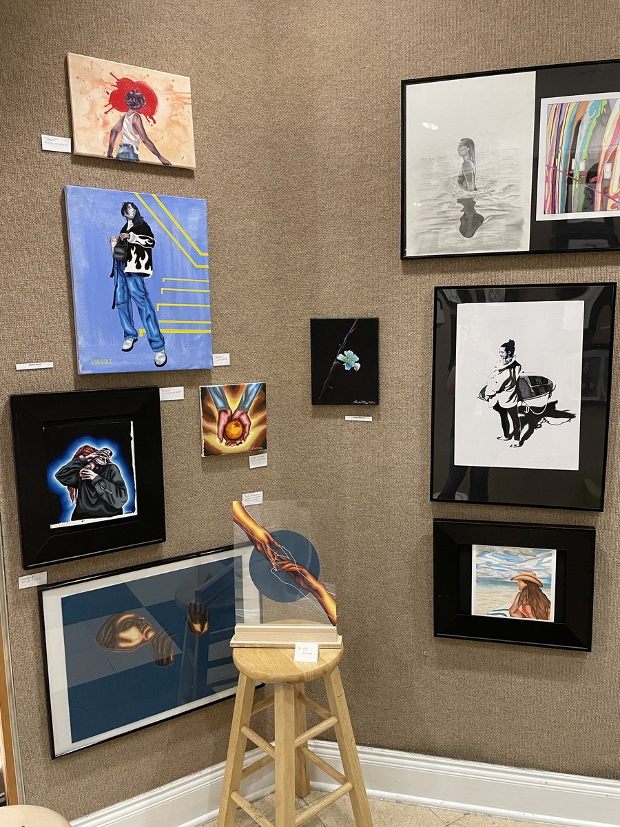 PineCrestArts's tweet image. The #PCUpperSchool student art exhibit is open for students and faculty in the Blosser Family Gallery. #PCVisualArts #PCInspired