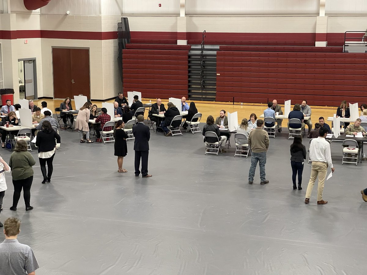 Caleb_Pinyan's tweet photo. Mock Interview Day for Boaz High School Seniors!
Thank you to our community members and industry partners for helping our students prepare for the next chapter in their lives. https://t.co/5FZk5h0jV2