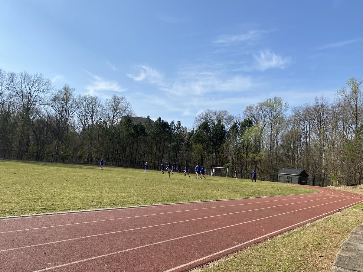kstorysquared's tweet photo. Beautiful day to play soccer at recess! #6thTrinity #TrinityPlays #TrinityLearns https://t.co/IiJyqE4mkt