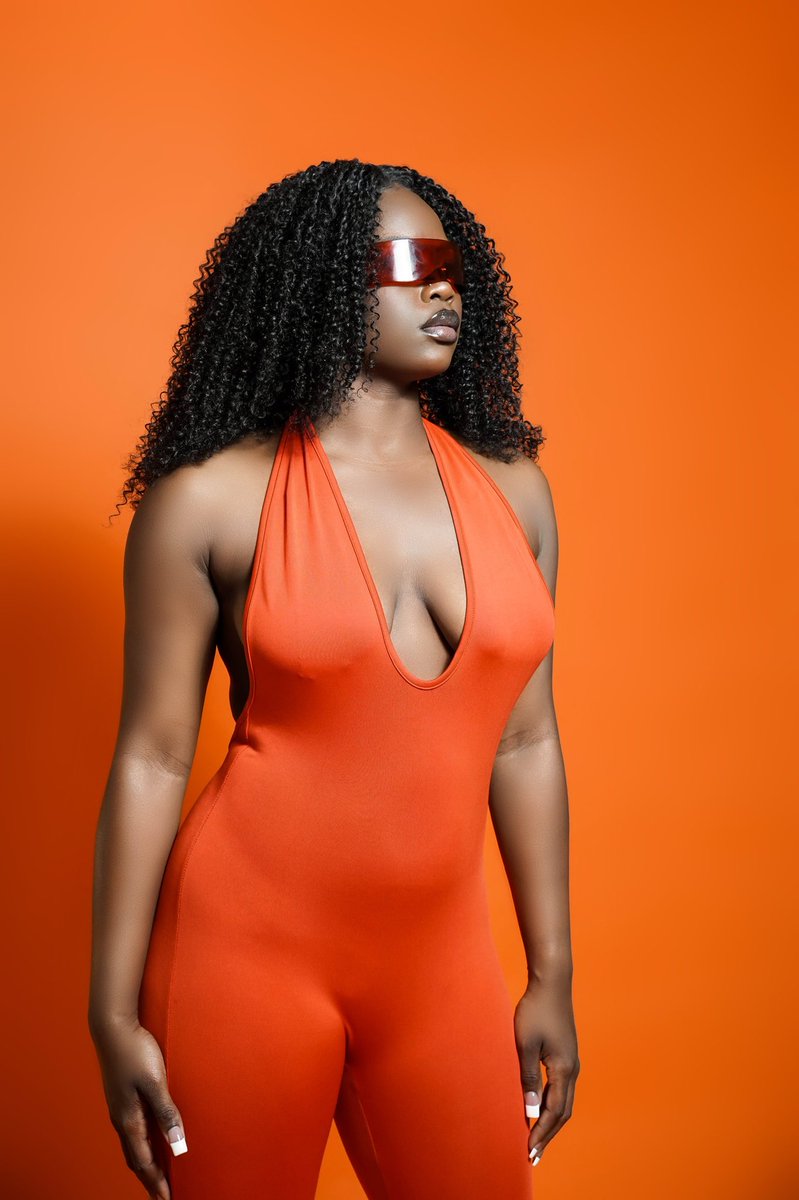 HermanCaesar's tweet photo. big aries energy 🌕🎈 (feat. @jimmiasierra) #respectheshooter • 🎬 https://t.co/eMSGxahdPP