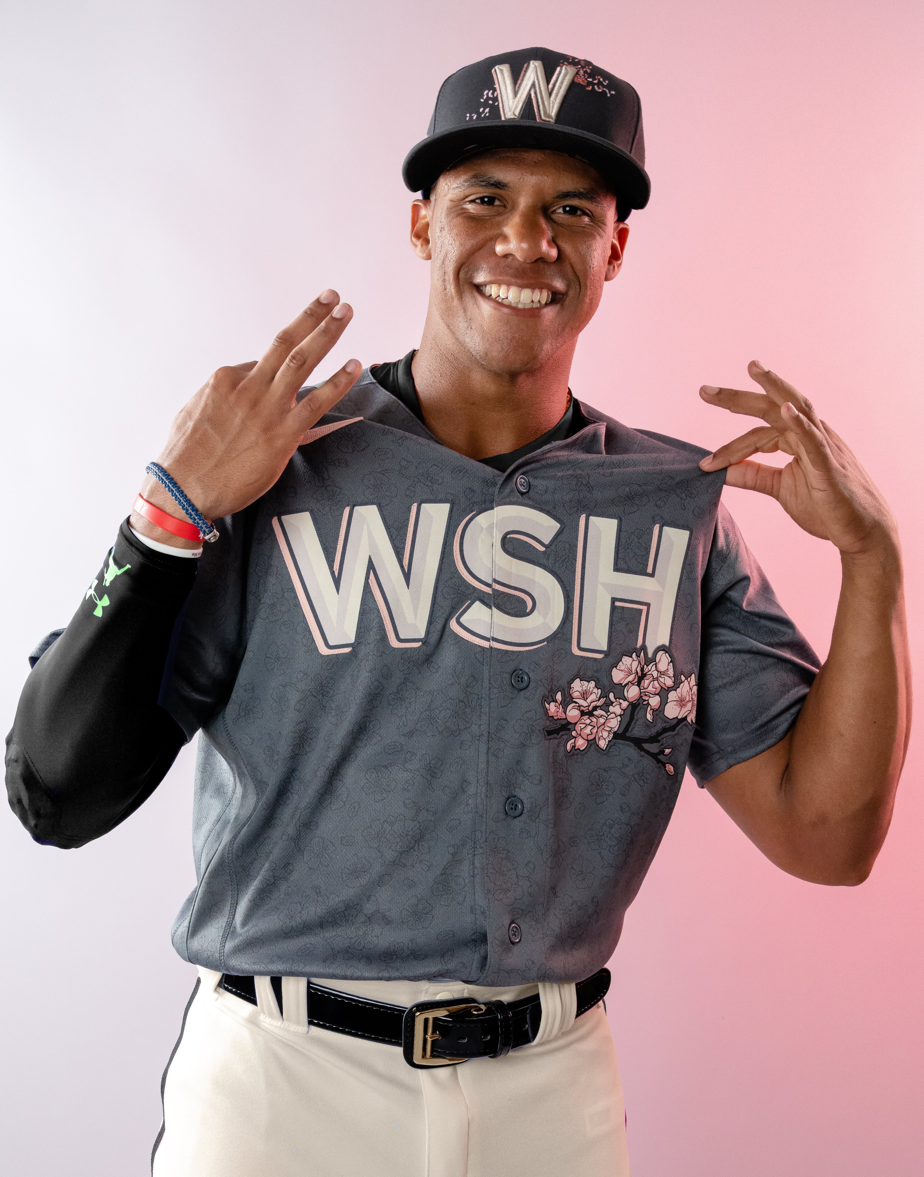 The Athletic MLB on X: Here comes the bloom. The Washington Nationals  reveal cherry blossom-themed City Connect jerseys, which they will debut  this season. 👍 or 👎? 📸 @Nationals  / X