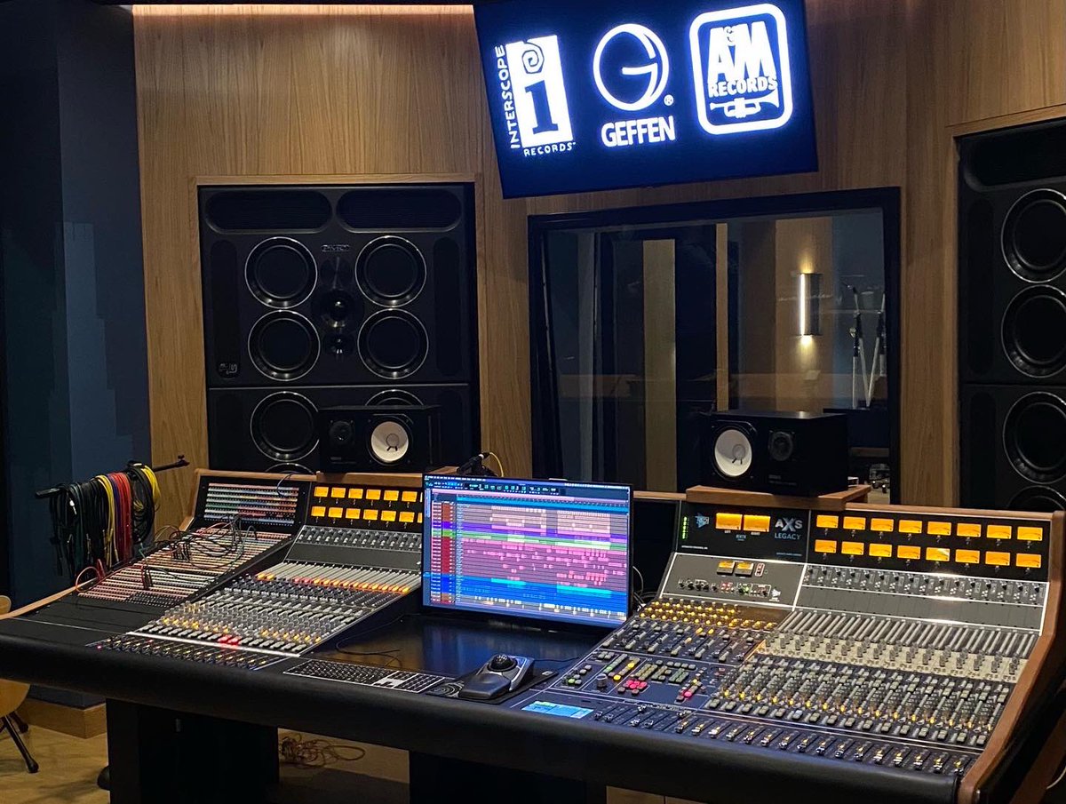 ThisIsAPIaudio's tweet photo. "We love our new AXS console; it has a cleaner sound than the vintage consoles, but you can also get a vintage sound out of it, and it has a ton of headroom,” -Ed Goodreau (VP/Director of @Interscope /Geffen/A&amp;M Studios) #apiaudio #apiAXSconsole #apilegacyAXS https://t.co/GIJSwjvnb7