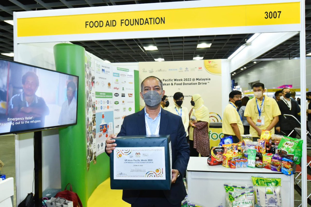 When <a href="/mtcochrane/">Mark Cochrane</a> <a href="/UFILive/">UFI</a> contacted me to organise an activity during the UFI Asia Pac Week. The first thing that comes to my mind is, let's do food donation drive! Today i am proud to see the overwhelming support from so many ftiends ftom the industry. Thank you to all <a href="/MyCEB/">MyCEB</a>