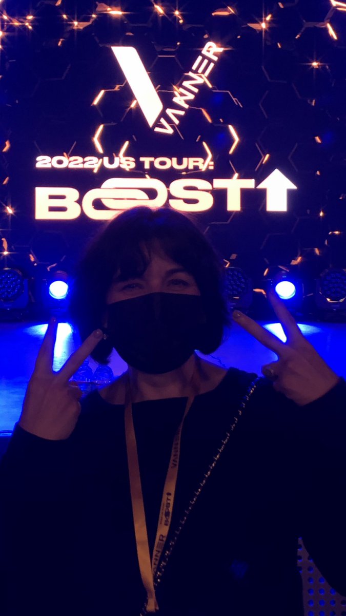 _n_archer_'s tweet photo. Last night was so much fun! If you get a chance to see Vanner, take it! Thanks guys & come back to Dallas soon! ๐ #VannerinDallas #Vanner #BoostUp https://t.co/TIvLmdyEpk