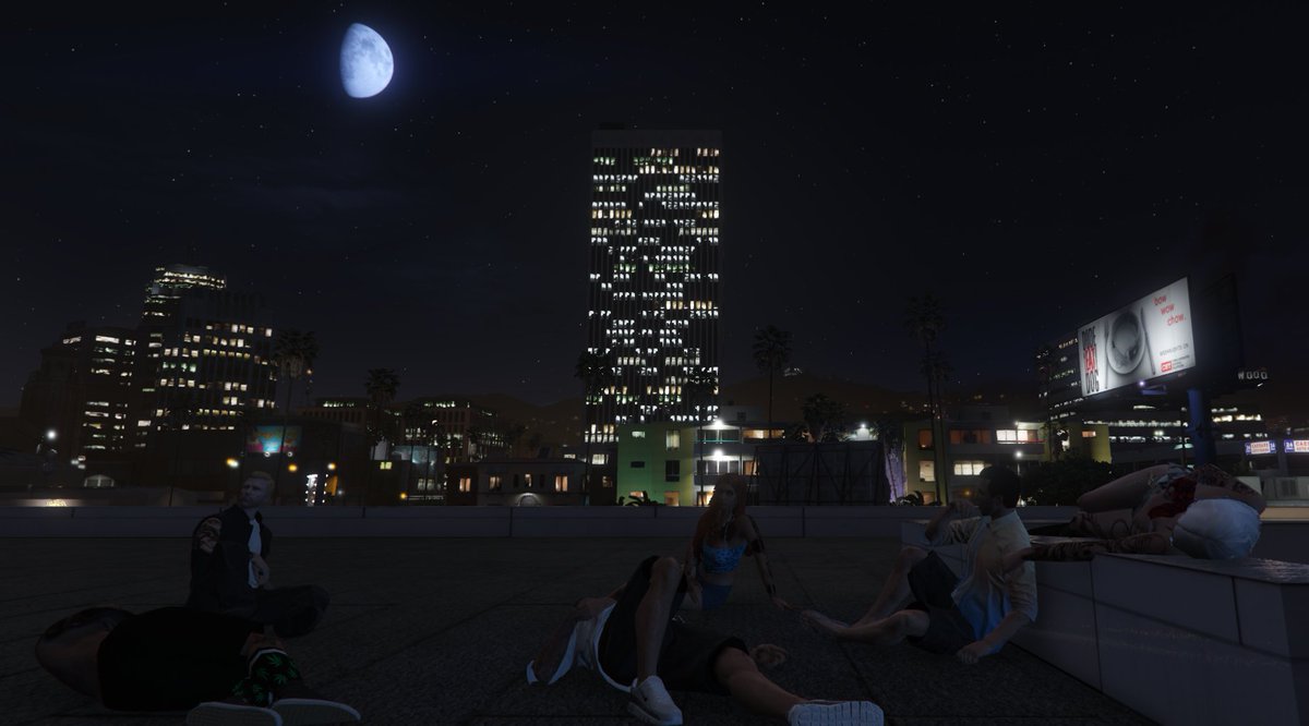 Syndor_'s tweet photo. Bonding with friends, making deals with the devil and jumping off Chiliad. Tonight was a good night in @EntityRP https://t.co/67O2wBfqxF