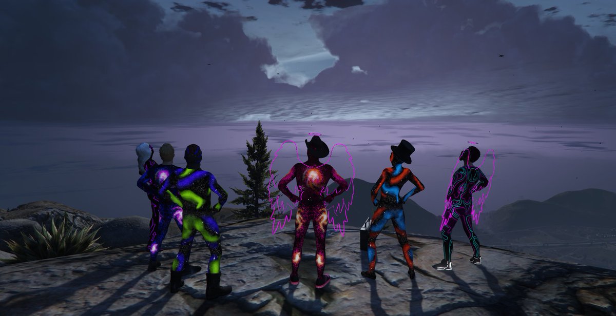 Syndor_'s tweet photo. Bonding with friends, making deals with the devil and jumping off Chiliad. Tonight was a good night in @EntityRP https://t.co/67O2wBfqxF