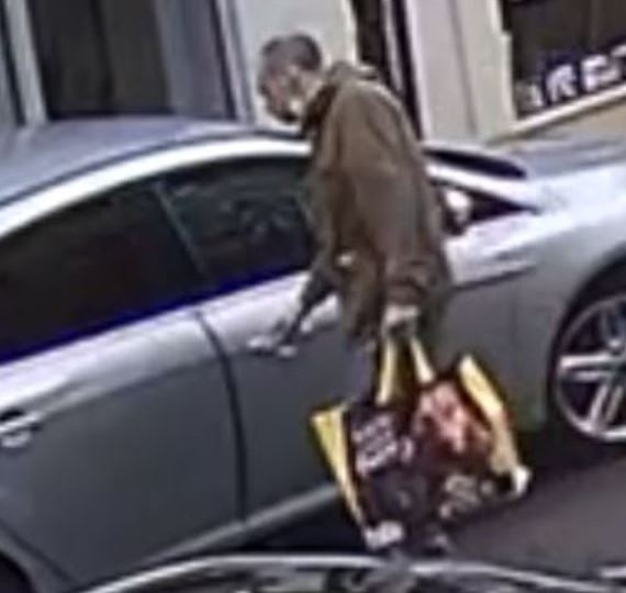 FPBjZZjXIBIYFWp.jpg:large