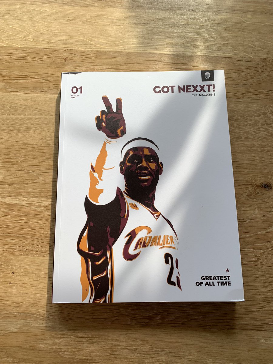 AlexBerhardt's tweet photo. @drevoigt Sind gerade aus dem Urlaub heim gekommen mit dem üblichen „och schade schon vorbei Blues“ und dann DAS im Briefkasten! IST.DAS.GEIL!!€&amp;@%#% danke an die gesamte #GotNexxt Crew! An meine Family: Ich geh lesen, packt euren Kram alleine aus 😅 https://t.co/nYqFX2eJ6f