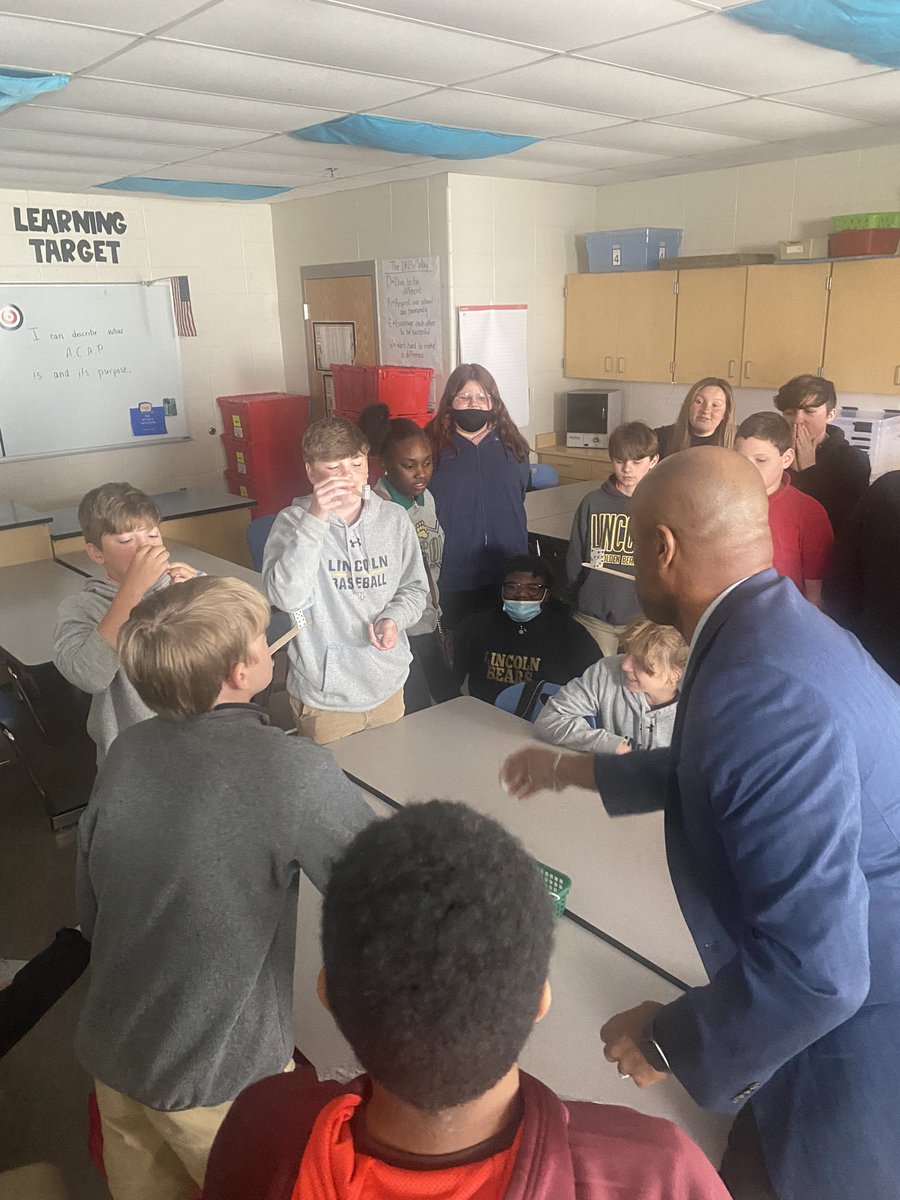 Tim Young tweet media