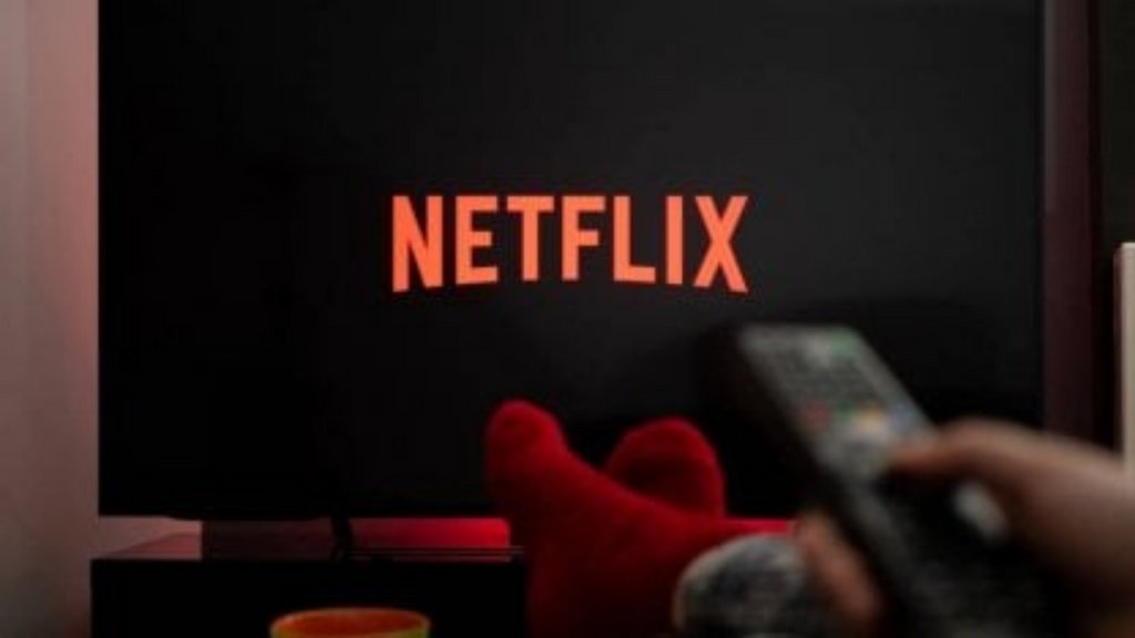 admcloudlatam's tweet image. Cada vez que entramos a Netflix, nos muestra un listado de películas y series recomendados. Todo basado en un Machine Learning que aprendió de las calificaciones de los usuarios para determinar si la película podría ser de mi interés. @mercadorevista #TechTalk2022 #AdmCloud
