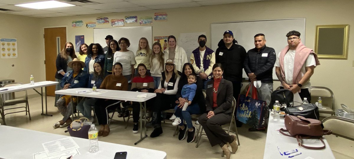 amandannelms's tweet photo. Wonderful time working with the dedicated and talented families! Thank you for working alongside our Belmont students. Want to know more about The Branch? https://t.co/Vac7uaUSmT https://t.co/2Pa1DXlfyy