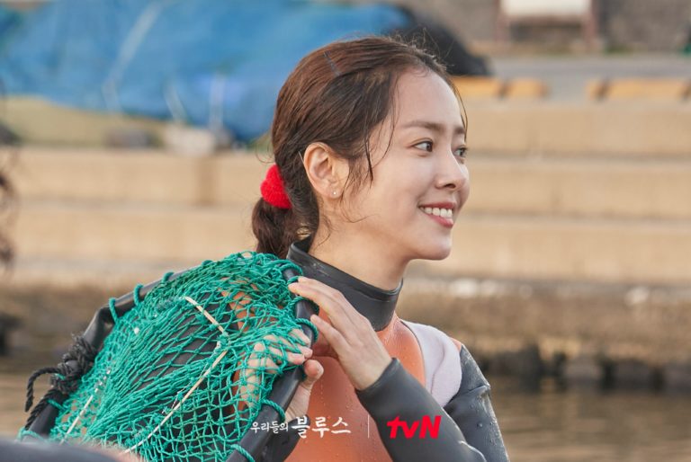 GimbapBlog2's tweet image. #HanJiMin vit une double-vie dans le drama #OurBlue [tvN].