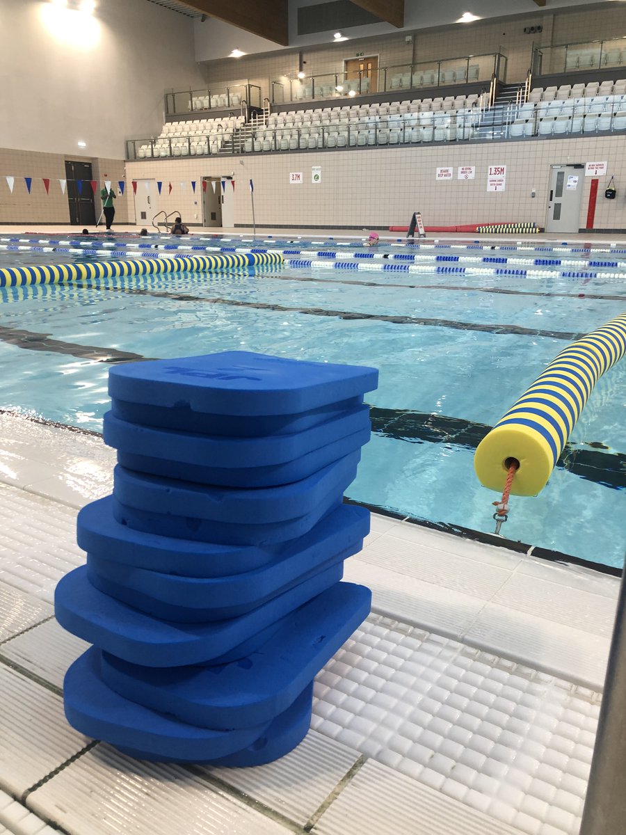 HenryMaynardE17's tweet photo. Year 4 - Norman class are currently in their second week of daily swimming lessons at the #feelgoodcentre. We could not be more thrilled by the progress they have made! Next stop #swimthechannel? https://t.co/J7BOHTr7HJ