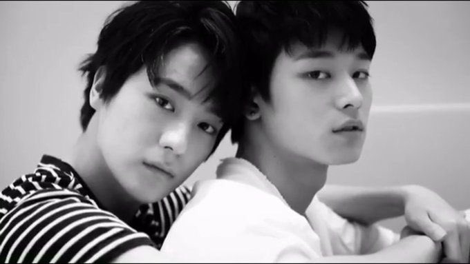 CHOIGUNTHE's tweet photo. end of us
a #jumil au

almost six years in relationship, then juyeon and hyunjae decided to end it. but, before turning into strangers again, hyunjae asked a favor to juyeon. https://t.co/fdRaf8ziyx