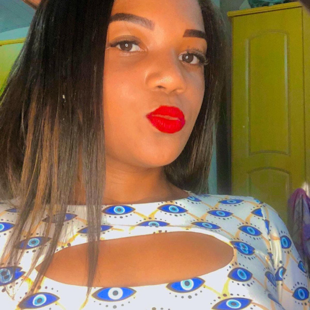 Breandradeeh's tweet photo. Menina dos olhos de Deus #viral #voltei https://t.co/P1wVwwmMWC
