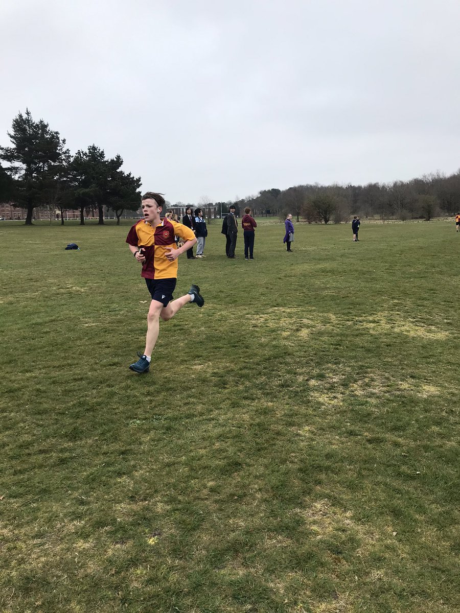 worksopcollege's tweet photo. The first of the boys are in 👏🏾🙌🏽

The record is 18:35, set by @jackrbuckner - can it be beaten? 🏃‍♂️🏃‍♂️🏃‍♂️

#dormrun #worksopcollege https://t.co/4uYnYtTMK1