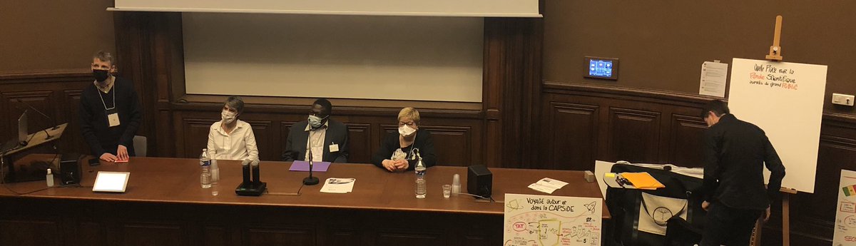 Lucie_Virevolte's tweet photo. Quelle place pour la parole scientifique auprès du grand public? Table ronde avec @DgCostagliola , Romain Mbiribindi @AfriqueAvenir , @FredPrab et Vincent Douris @Sidaction #jss2022 https://t.co/kbA2Ew5lmf