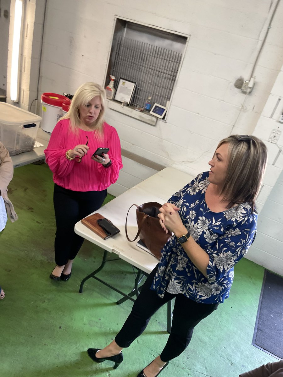 Dwaynehirsch's tweet photo. Along with the team from Georgia Tech, we hosted:
1. City Dept of Economic development
2. County Industrial Authority
3. Georgia Dept of Economic Development
#greentoad2022 #LEAPhigher #itscoming #Metter #Candler #georgia #georgiatech #Whitelabel /#Wholesale #Manufacturing https://t.co/ELxgbnbddy