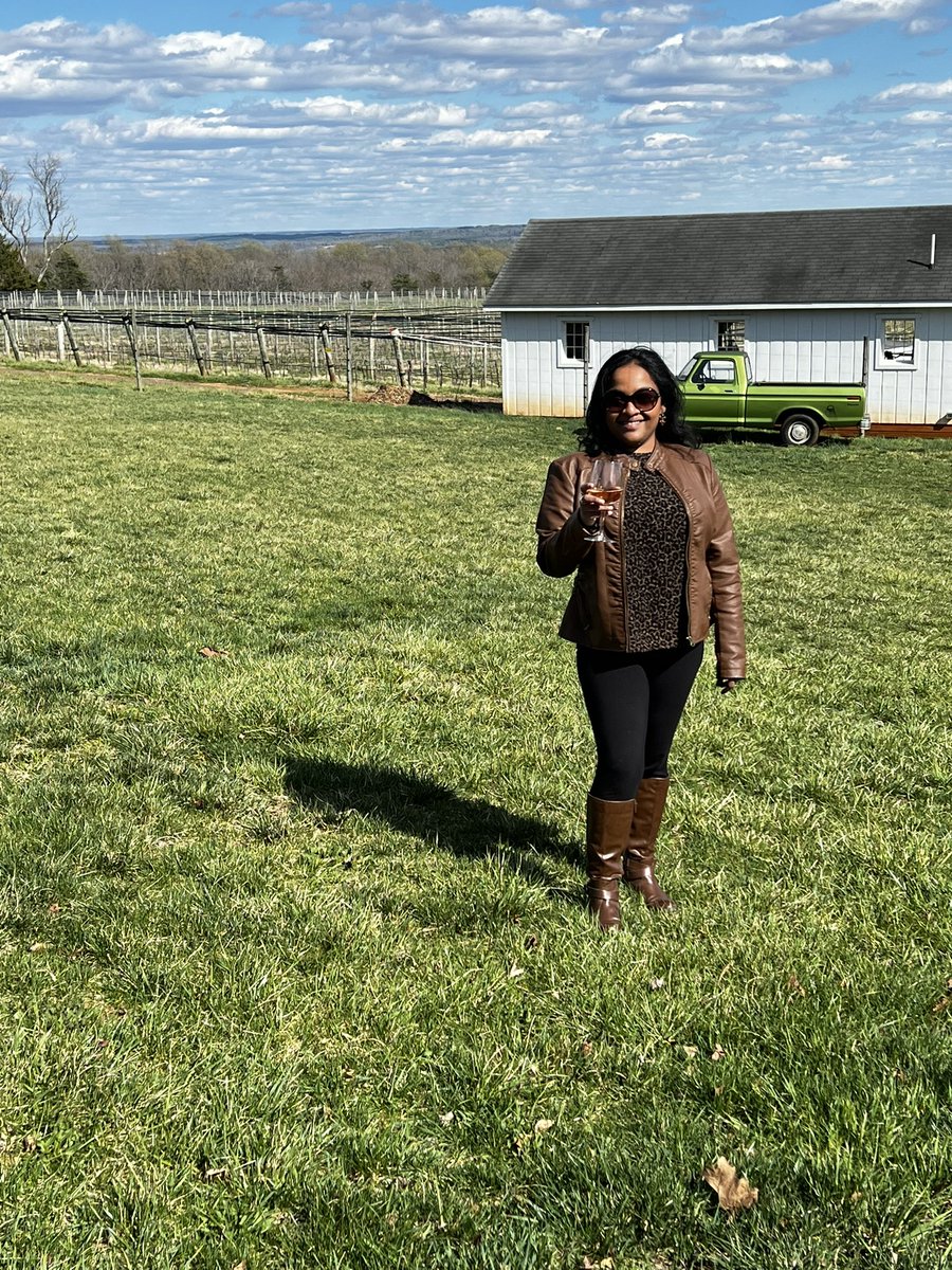 Happy birthday to me! I would be so grateful if you would help me get to 9,000 followers on this bird app to celebrate 🎉  

And please don’t forget to subscribe to the <a href="/travelwithmeena/">TravelWithMeena</a> newsletter!
bit.ly/3DsvqaD

📷: <a href="/BeyondBmore/">Beyond Bmore</a> 
🍷: <a href="/BlenheimWines/">Blenheim Vineyards</a>