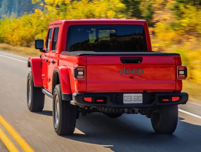 Shavercjdr's tweet photo. Experience new possibilities of adventure this spring in the 2022 Jeep Gladiator!

This pickup is like no other with legendary capability, outstanding utility, and intuitive technology.

Find yours on our lot today: https://t.co/B8mFJQuaAQ https://t.co/pkIQmPhzn8