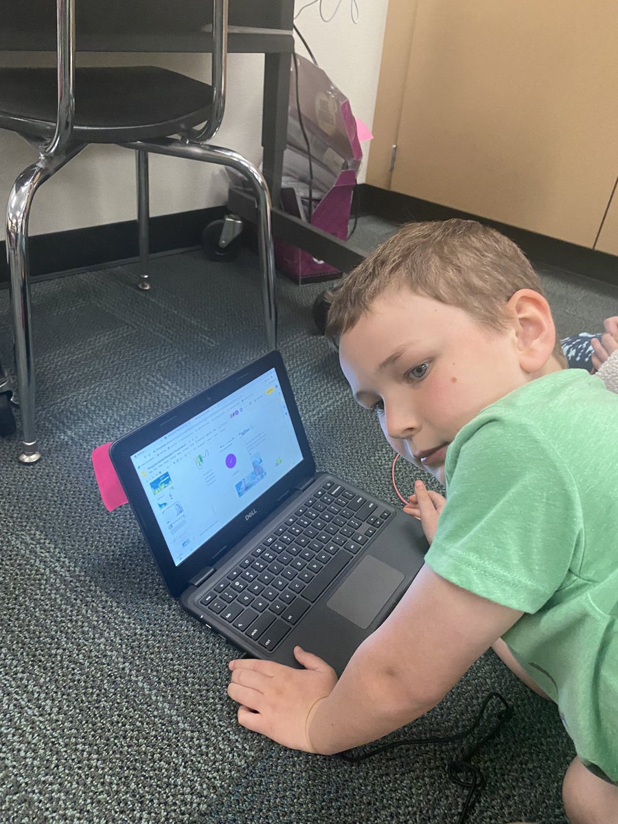 Ms. Waters tweet media