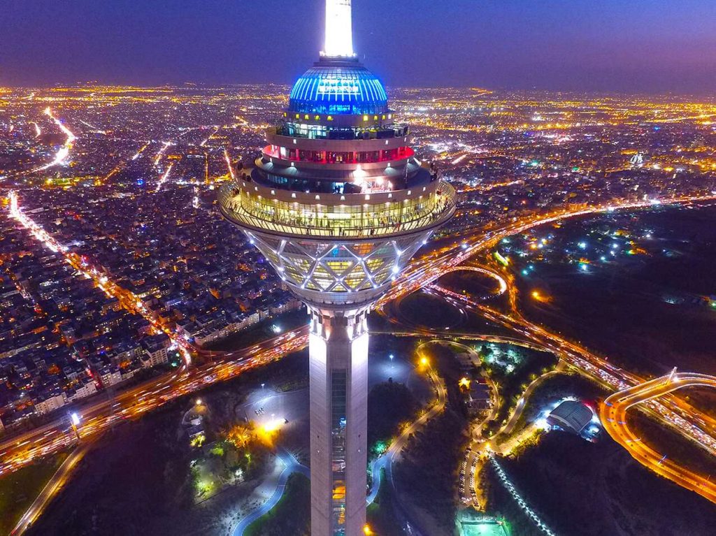 pasargad_tours's tweet photo. #Happy #tourists visit #Milad #Tower at the time of #Nowruz to enjoy the #panoramic view of #Tehran in early #spring.

You are all invited to join them!
#tours #travel #Iran #holidays 

https://t.co/Vhaw49ysJ2 https://t.co/jlJGEkVZw6