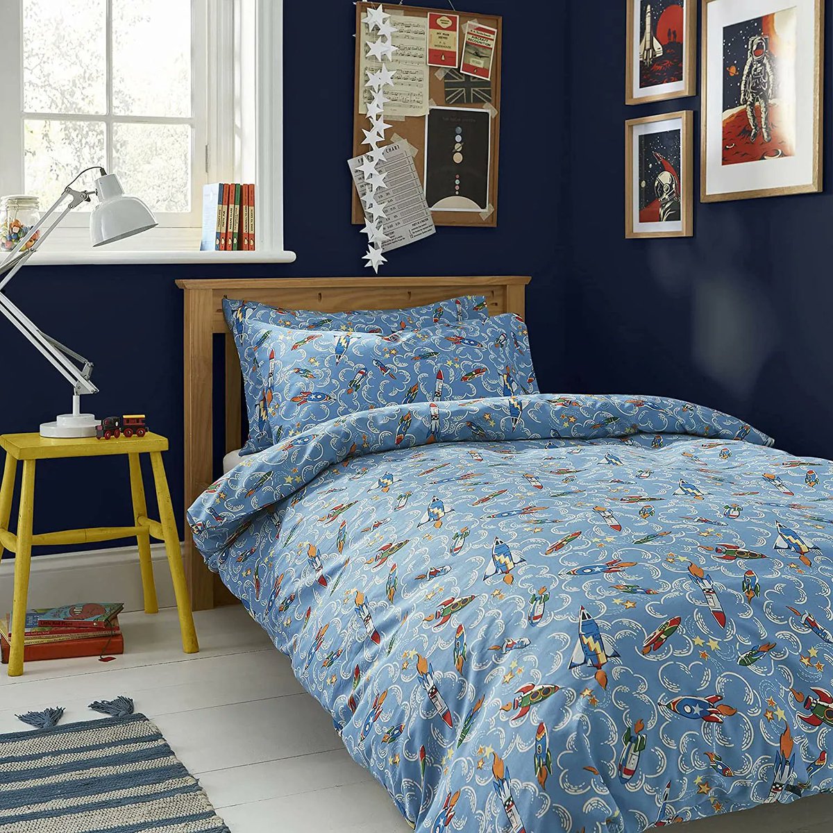 homespacedirect's tweet photo. 🚀 Vintage inspirations from the peak space-era in the 50's were used to gather inspiration for Cath's Rocket print ✨ 
#homespacedirect #designerinteriors #cathkidston #cathkidstonkids #childrensbedroom #childrensbedding #blastoff #cutesy https://t.co/R4W8720mdp
