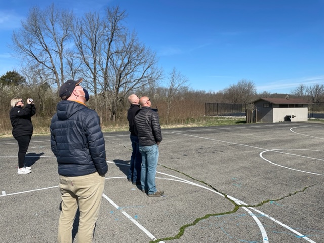 Eric Muncy tweet media