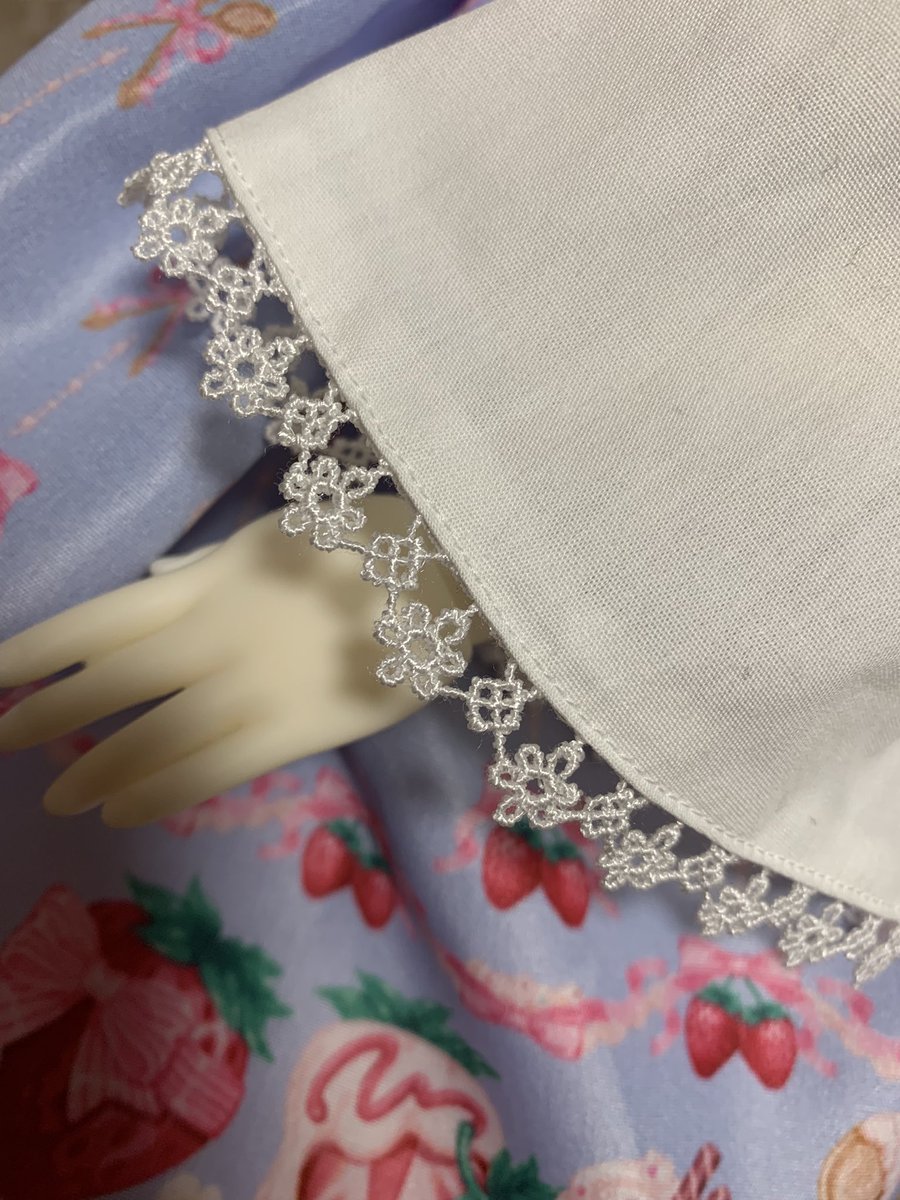 mou3cocofactory's tweet photo. SDサイズの通販用いちごロリータ の水色です。ボディはsdgrに着せてみました。すこし大人可愛く小ぶりで繊細なデザインを選びました。送料込み3500円で水色はSDMサイズ.SDサイズ共にラスト1ずつです。9月のイベントまで再販の予定日はございません。
#cocofactory https://t.co/4hKCgt1u5h