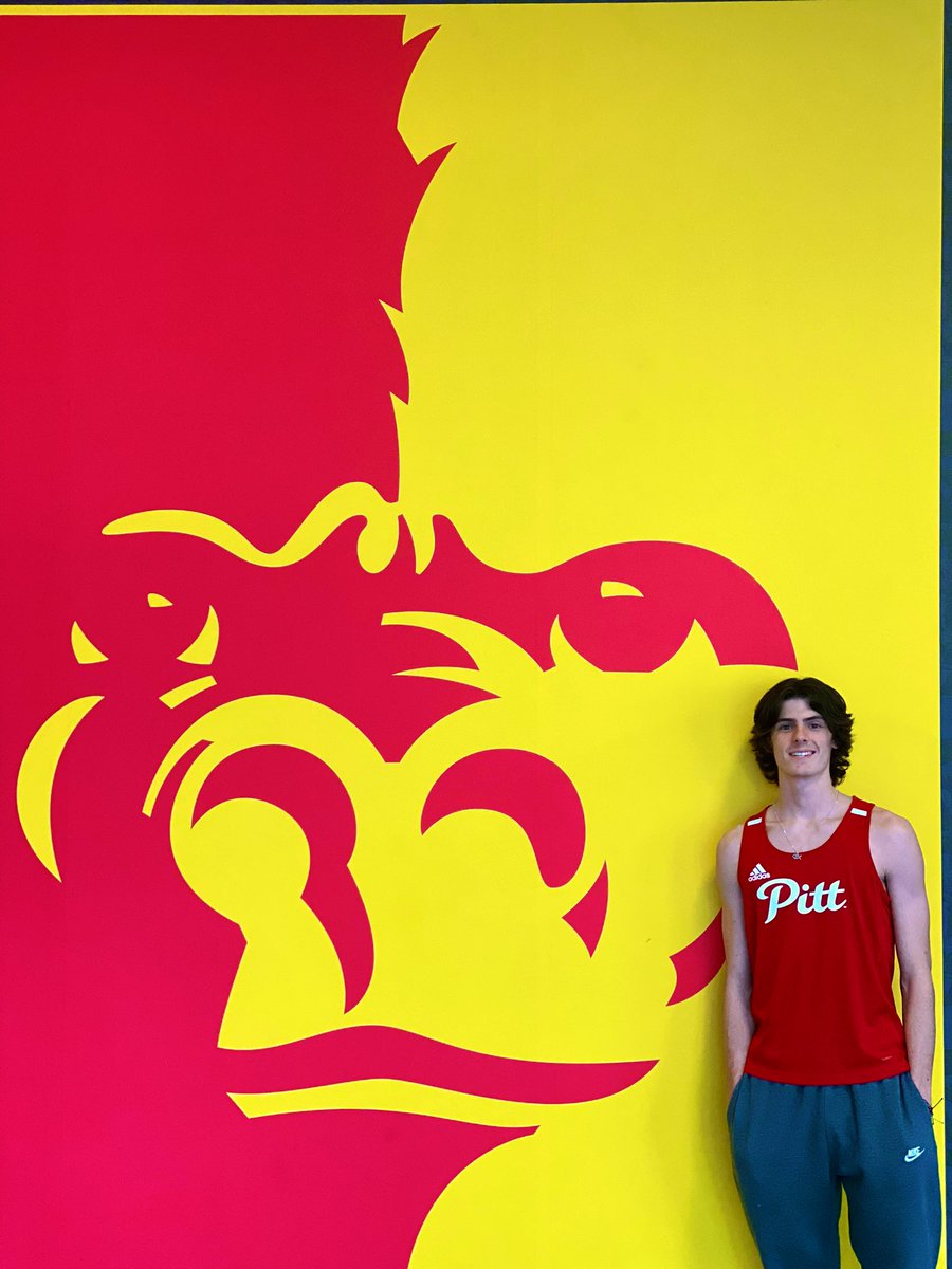 BraxtonMeck21's tweet photo. I am excited to say that I have received an offer from @GorillasTrack! 🦍 I would also like to say that I am 100% committed!! Go Gorillas!!! @CourtneyLord_ https://t.co/IaHmYV8TsM