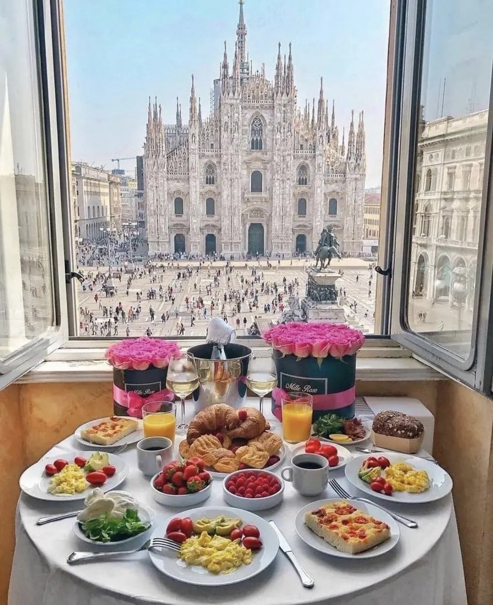 Из приятных новостей : 
 
🇮🇹 Италия снимает режим ЧС. Теперь можно въезжать в страну, имея отрицательный ПЦР тест 

📌По поводу цен на авиабилеты 0559 906906