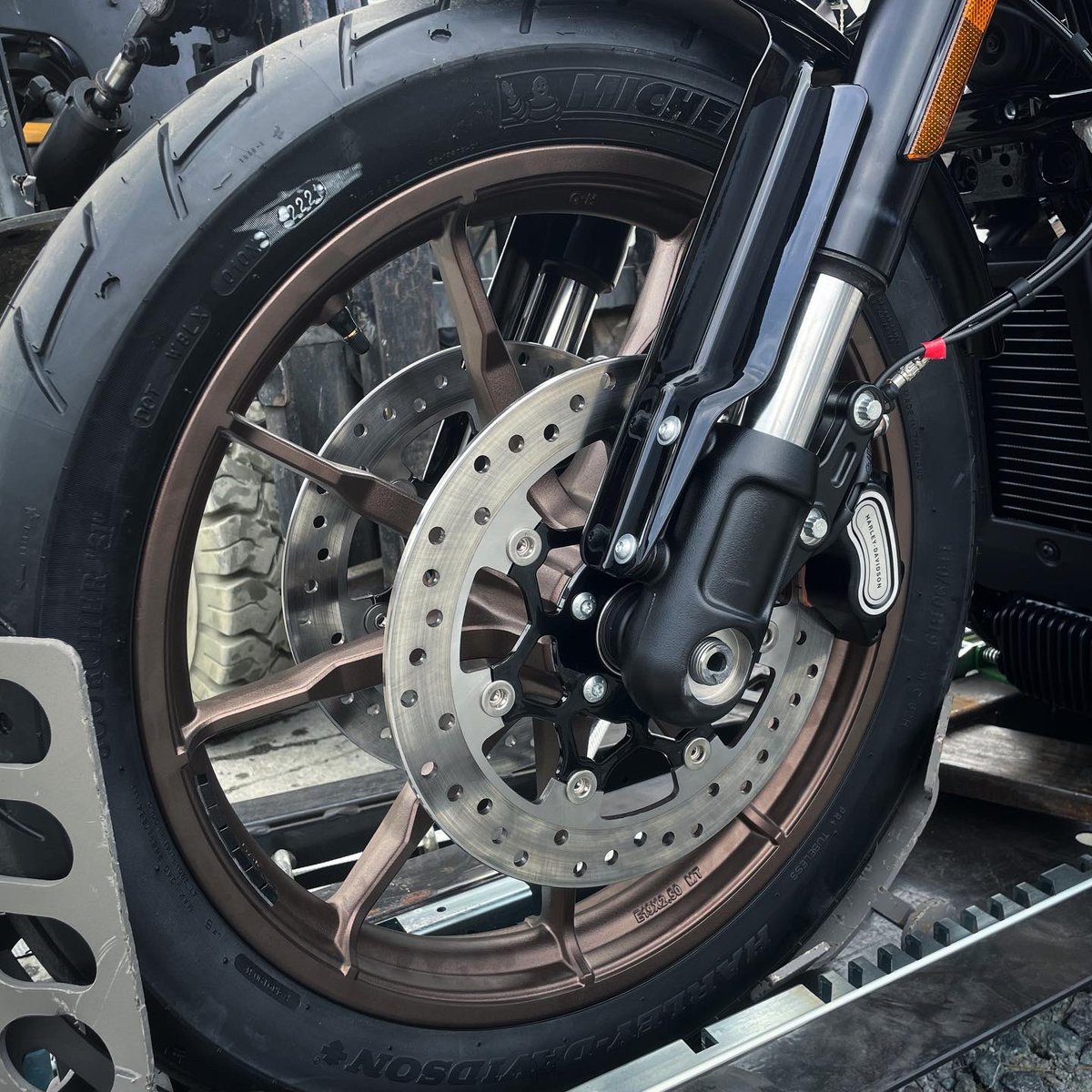 coxsdoubleeagle's tweet photo. For the rider who digs clean styling and craves outrageous performance… the Low Rider ST has arrived. 🦅🦅 #2022HarleyDavidson #LowriderST #MEight117 https://t.co/uVizHJu7Qh