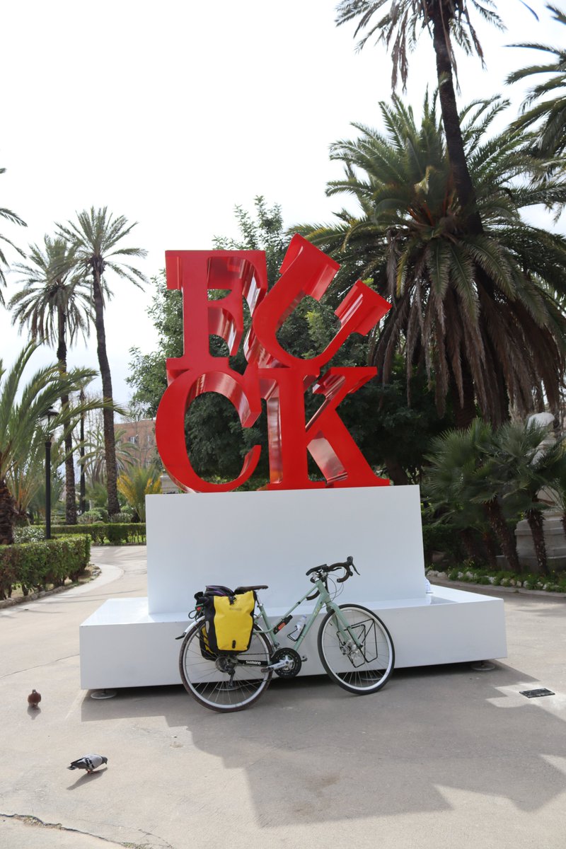 maxine jones tweet media