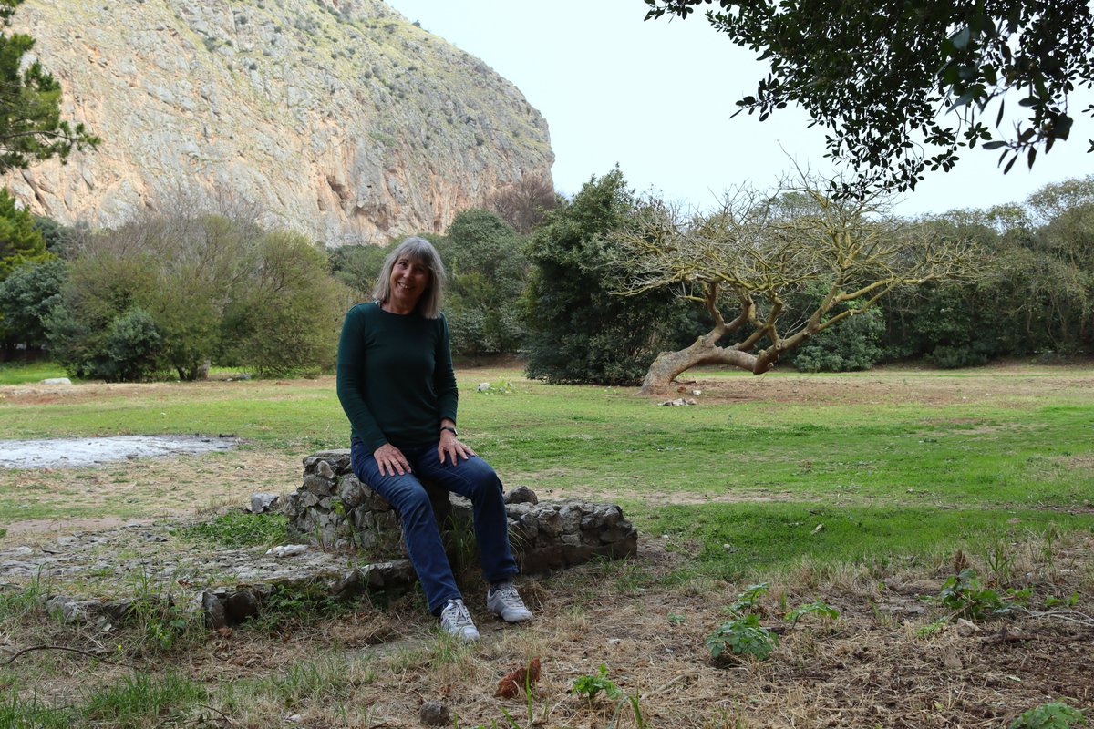 maxine jones tweet media