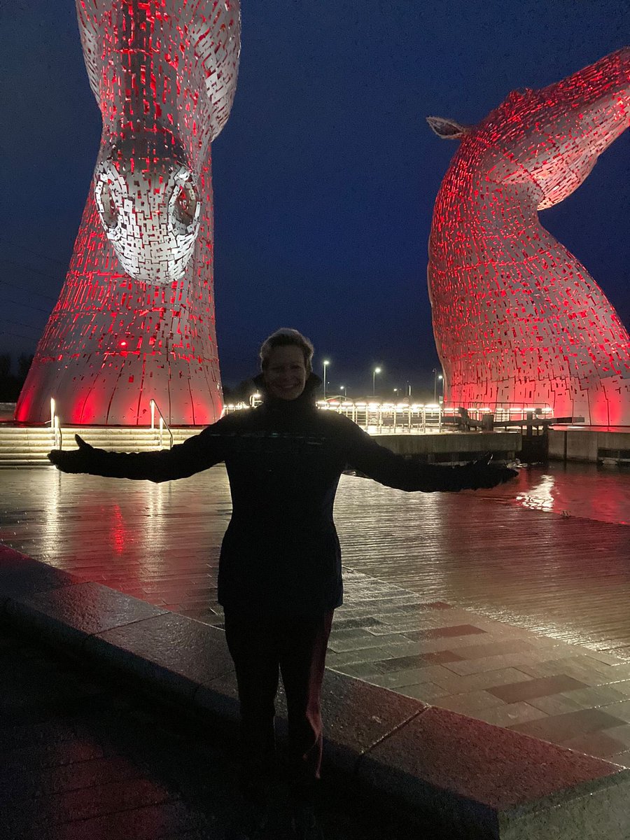Where did summer go? Night walk to the #kelpies in the rain #dedication for <a href="/Stepupstirling/">Stepping UP! @StirUni @Stirling_Nurse</a> &amp; <a href="/ResilienceLear1/">Resilience Learning Partnership</a> ❤️💪🏼