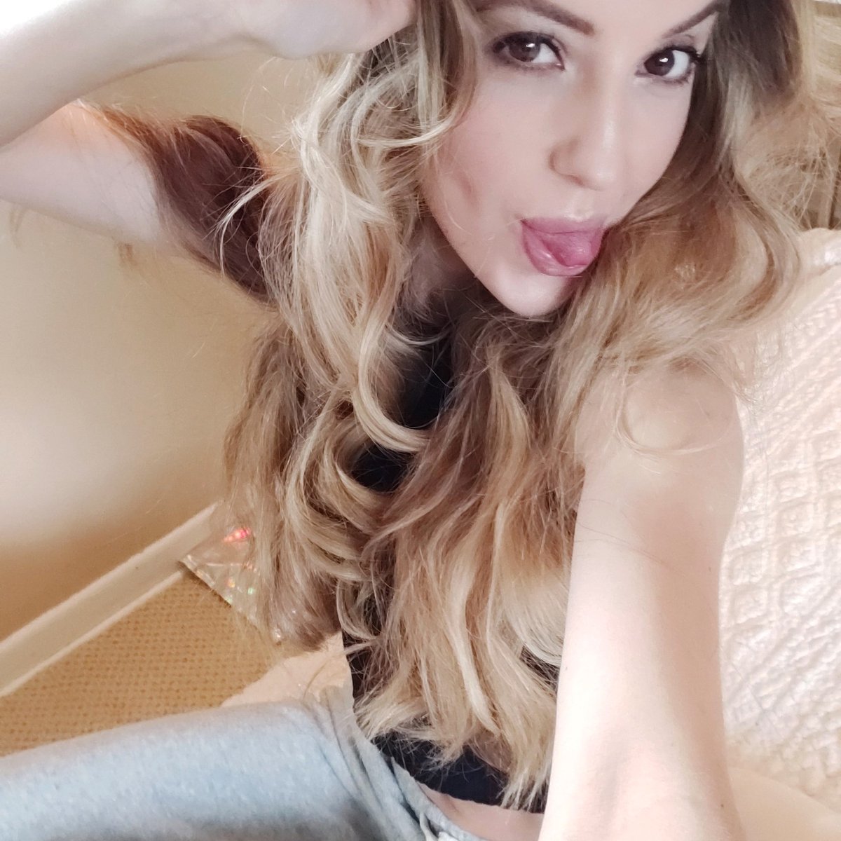 JosieFoxModel's tweet image. onlyfans.com/josie_fox