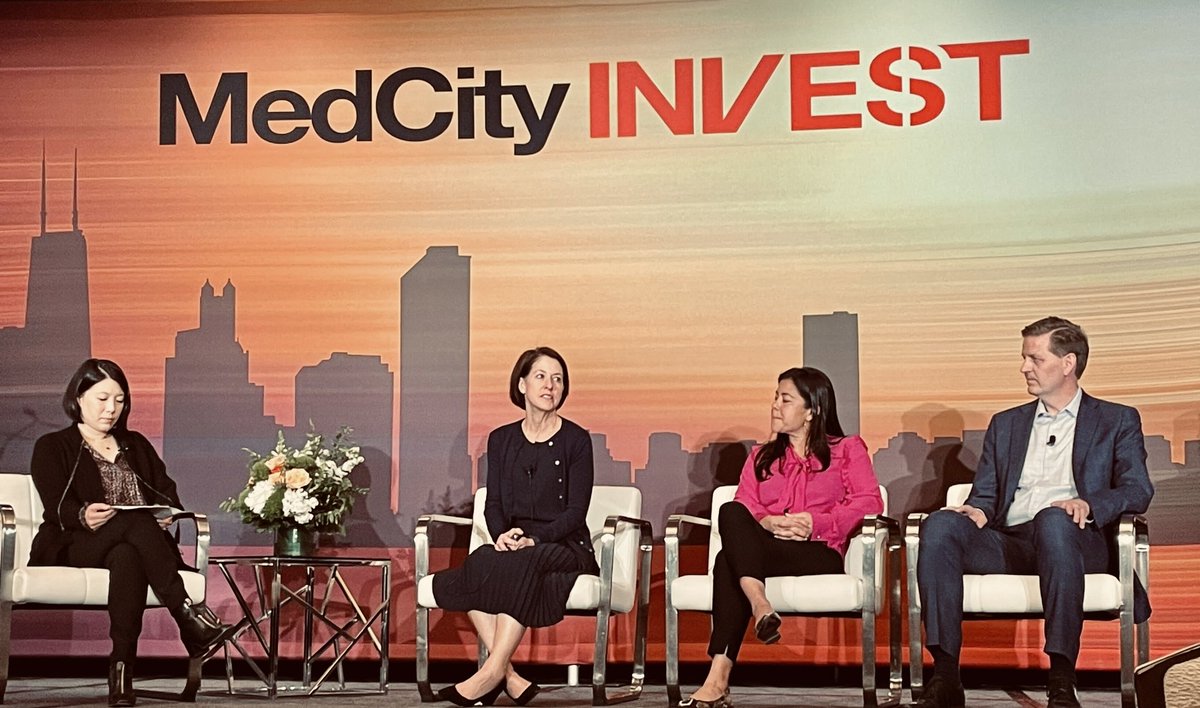 medarrive's tweet photo. The best virtual care models must combine telehealth and in-person care!  We at MedArrive pride ourselves on bridging the virtual care gap and powering care into the home. Great panel of leaders today at #MCInvest including our VP of Clinical Operations, Dr. Megan Thomasch. https://t.co/EKKZfCjzz4